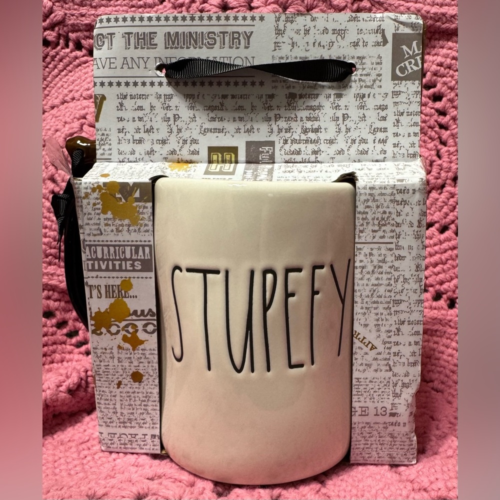 Wizarding World Rae Dunn by Magenta Stupefy Mug with Wand Stir Stick NWT